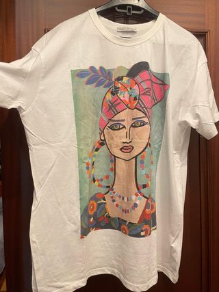 Camiseta Zara blanca estampada M
