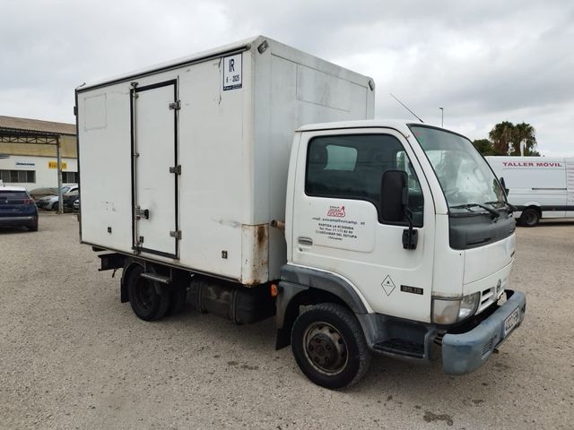 Nissan Cabstar 2007