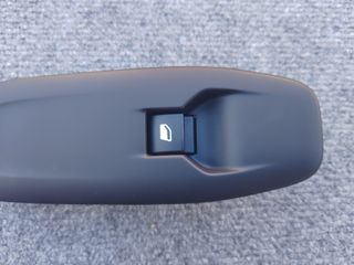 Mando de elevalunas derecho Peugeot 208