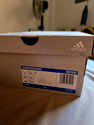 Zapatillas Adidas Advantage Base blancas 37.5