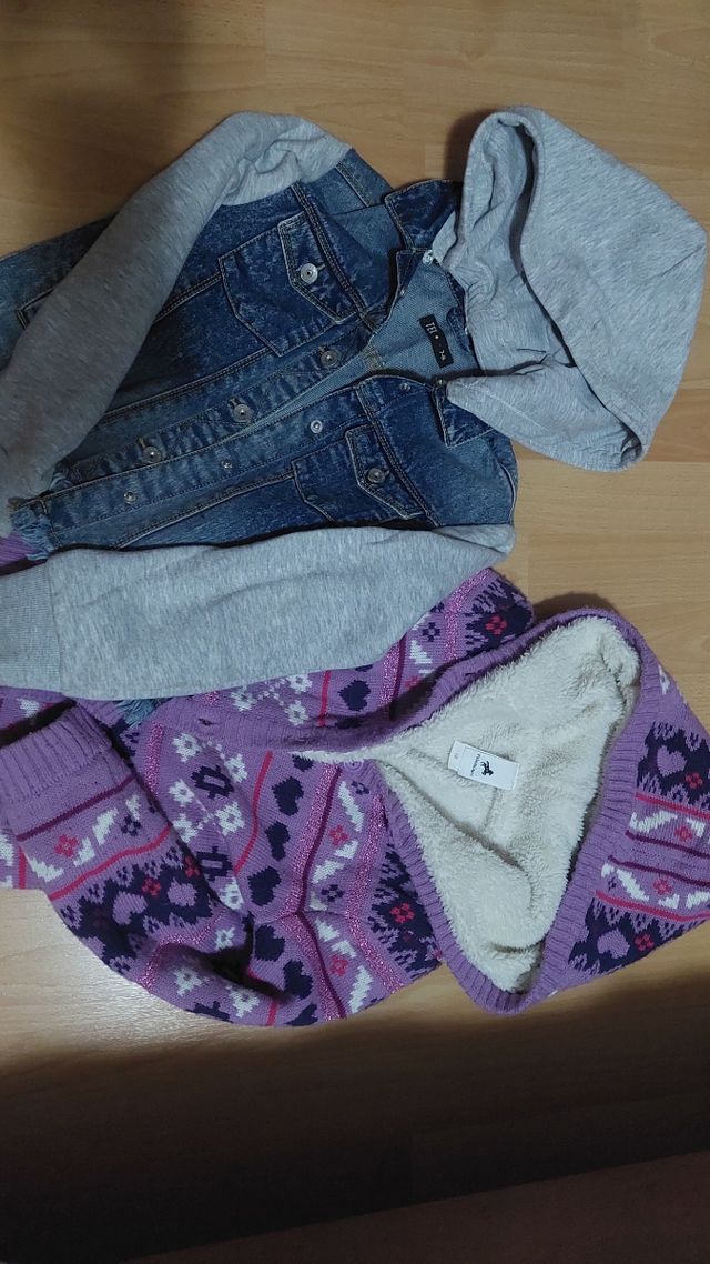 2 Chaquetas niña de 7-8 años Vaquera y de lana