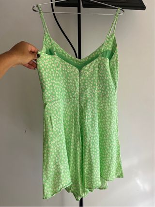 Mono corto flores verde