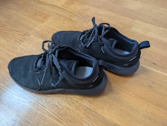 Zapatillas Decathlon negras