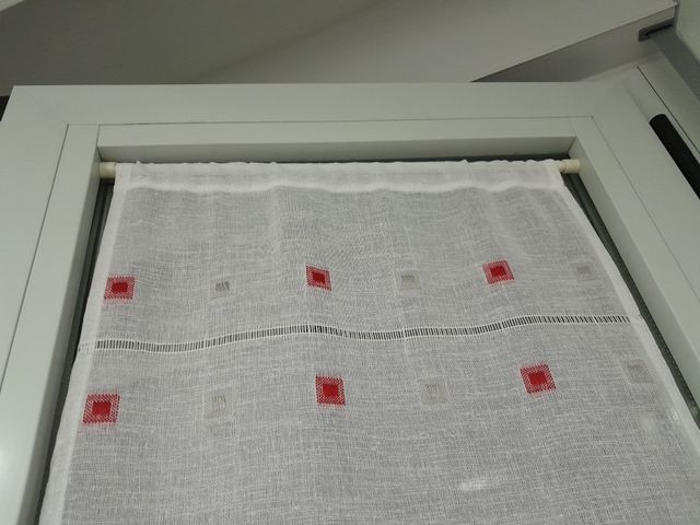 Visillos blancos cocina