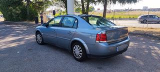 Opel Vectra 2004