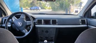 Opel Vectra 2004