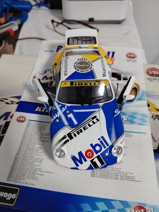 Porsche 911 Carrera 1:24