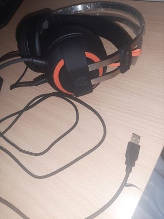 Krom Kode 7.1 - Cascos Gaming