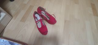 Tacones rojos plataforma - 37