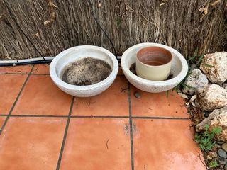 2 Macetas redondas piedra