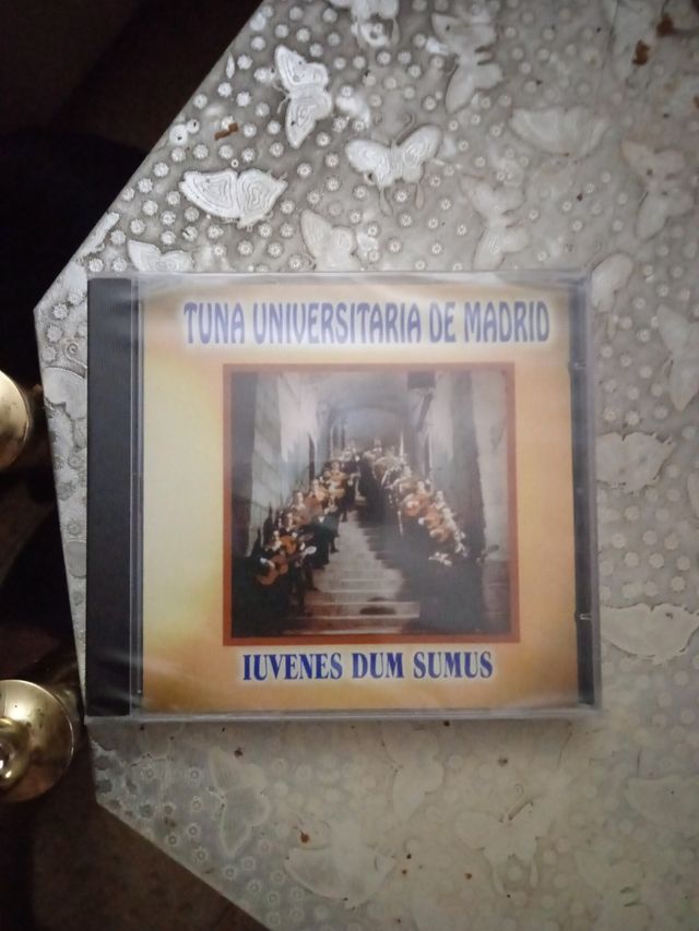 CD Tuna Univ. Madrid - Iuvenes Dum Sumus