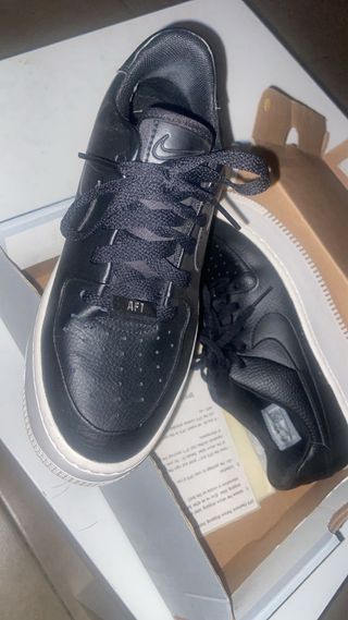 Nike Air Force 1 Shadow - Negras