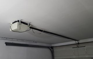 Motor puerta garaje - usado