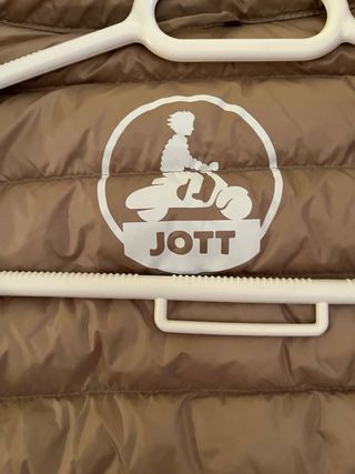 Plumífero JOTT beige-marrón
