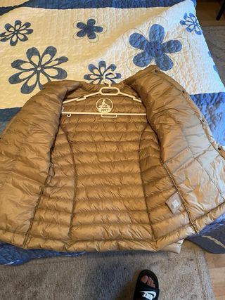 Plumífero JOTT beige-marrón
