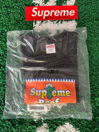 Camiseta Supreme Beef Negra - Talla M
