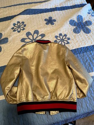 Chaqueta bomber dorada
