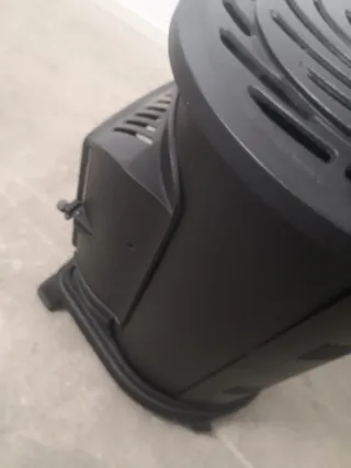 Estufa gas butano hierro fundido negra