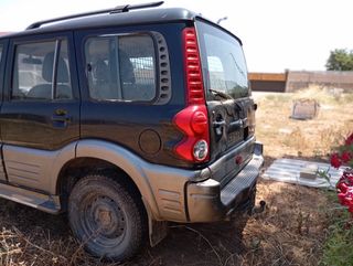 Mahindra Goa 2007