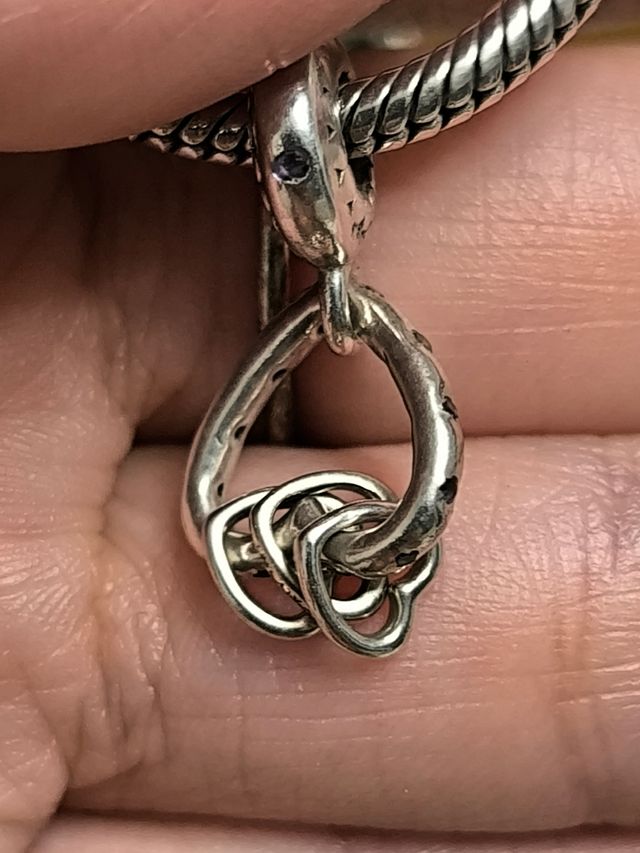 Charm Pandora 💜 Plata