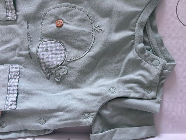 Pagliaccetto neonato verde chiaro