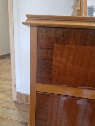 Tocador antiguo de madera