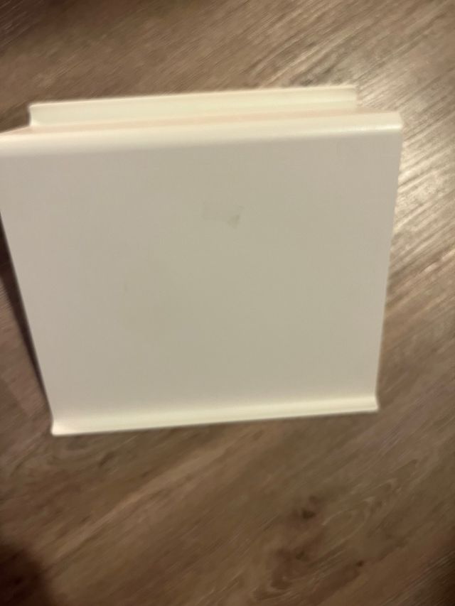 Soporte tablet blanco