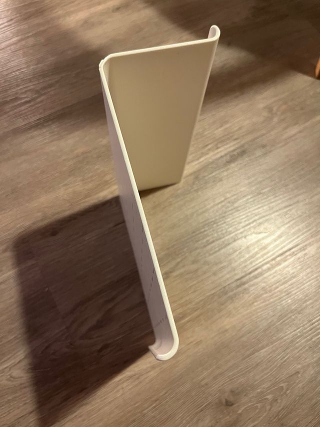 Soporte tablet blanco