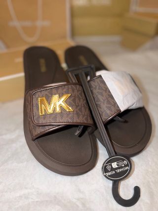 Chanclas Michael Kors MK