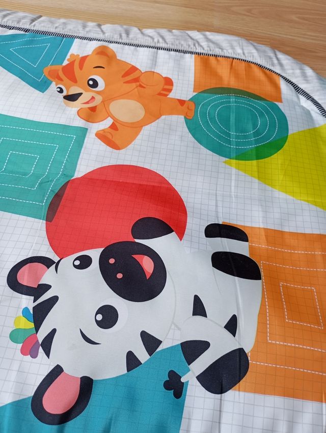 Alfombra juego bebé