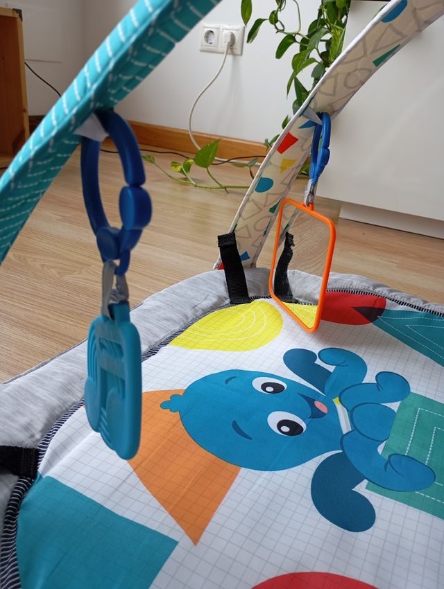 Alfombra juego bebé