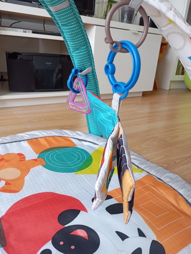 Alfombra juego bebé