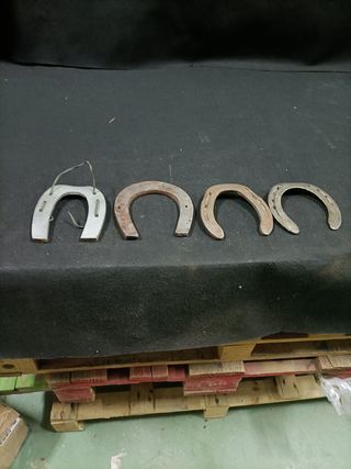 4 herraduras de la suerte antiguas