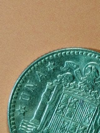 LOTE 6 Monedas España 1975 Carlos I,1 PTA,*19*80