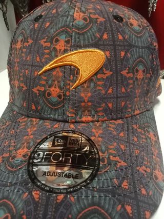 Gorra New Era 9FORTY - Negra/Naranja talla única 