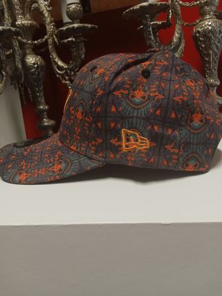 Gorra New Era 9FORTY - Negra/Naranja talla única 