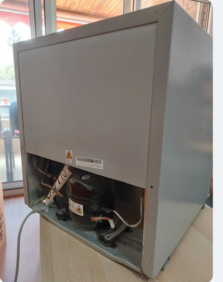 Mini nevera Universal Blue - 7060W