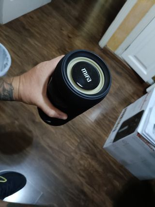 Altavoz Bluetooth Mifa - Portátil NO NEGOCIABLE!!!