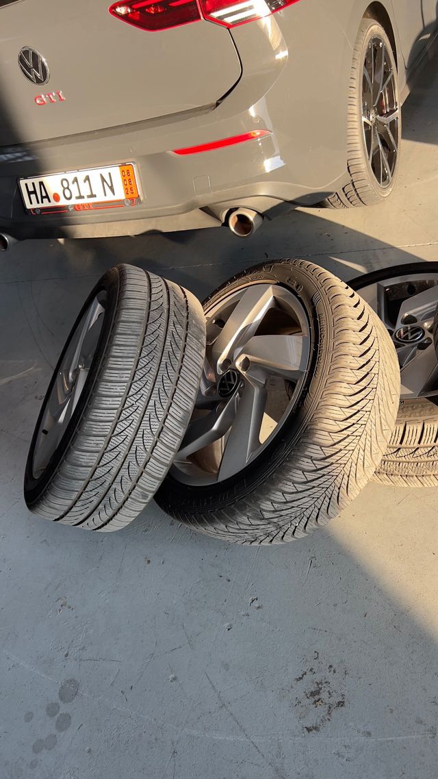 Ruote VW Golf GTI 17" (2) Pneumatici invernali