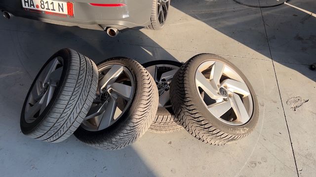 Ruote VW Golf GTI 17" (2) Pneumatici invernali
