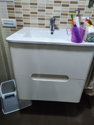 Mueble baño blanco porcelana