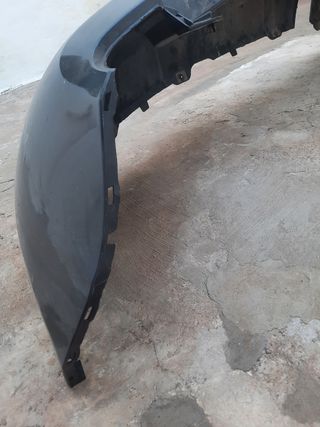 Paragolpe trasero Dacia Duster 1 