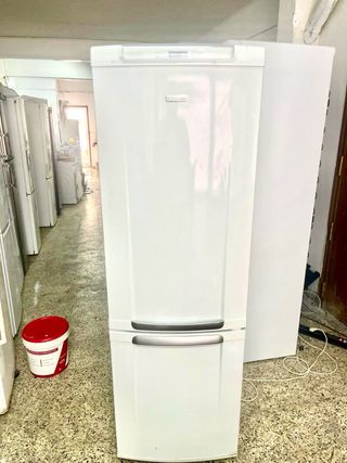 Nevera combi Beko blanca
