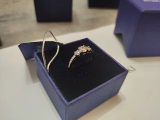 Anillo Swarovski 