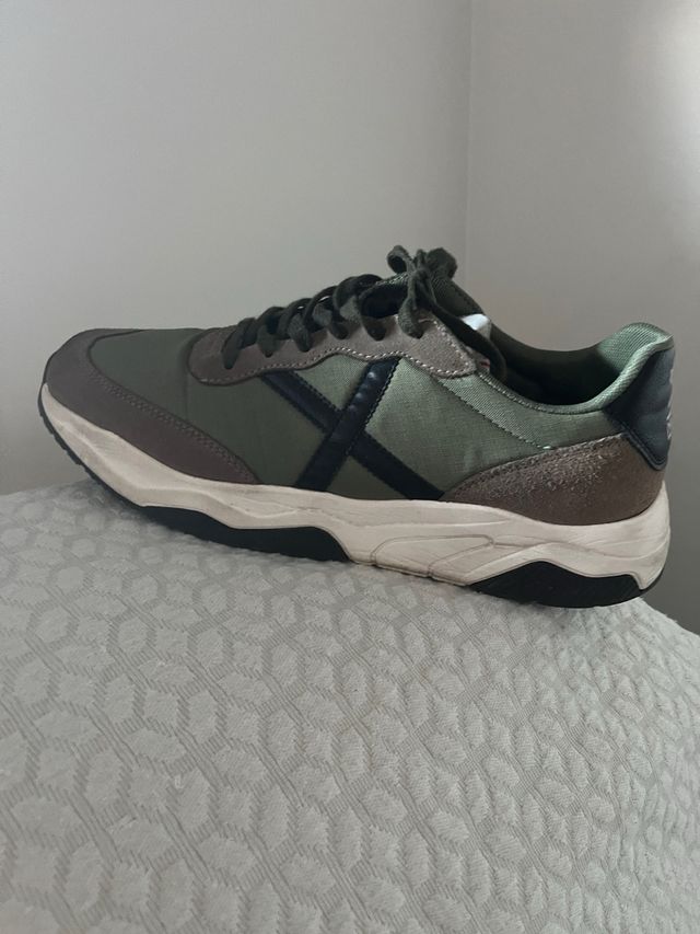 Zapatillas deportivas - Marrón y Verde