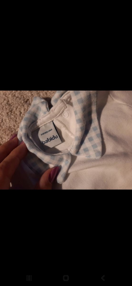 2 Bodies exterior 3m babidu