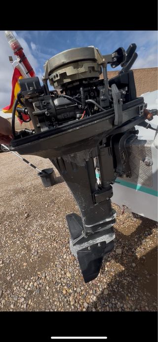 Motor Suzuki 15cv barco