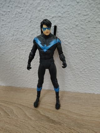 Figura Nightwing DC Comics McFarlane Toys