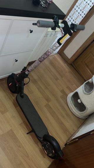 Xiaomi Scooter Eléctrico 4