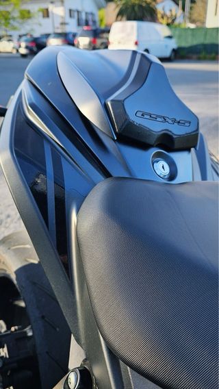 Suzuki GSX-S750 Impecable